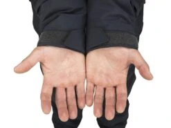 Simms Challenger Insulated Jacket -Fishing Gear Store 13050 001 ms challenger insulated jacket black f20 17 hires