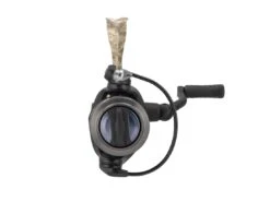 Lews American Hero Camo Spinning Reel -Fishing Gear Store lews americanherocamo front 41 02 lew 10026b