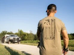 Bux Arrow Flag T-Shirt 9 Bux Arrow Flag T-Shirt -Fishing Gear Store lifestyle buxarrowflag tshirt heatherolive