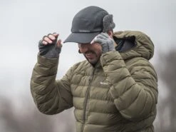 Simms Challenger Insulated Hat -Fishing Gear Store lifestyle challenger insulatedhat simms handsup