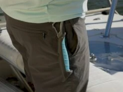 Toadfish Stowaway Folding Knife 8 Toadfish Stowaway Folding Knife -Fishing Gear Store lifestyle toadfish 7inchknife 01 1